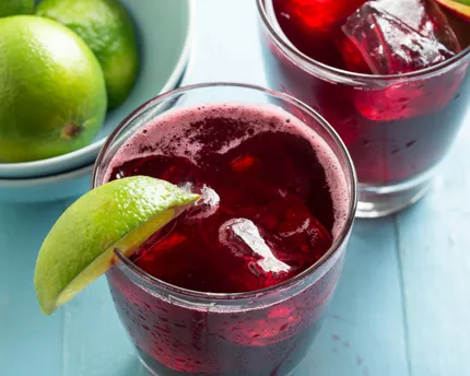 Punch de Noël des Caraïbes à l’hibiscus 