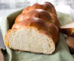 Pain Challah tressé